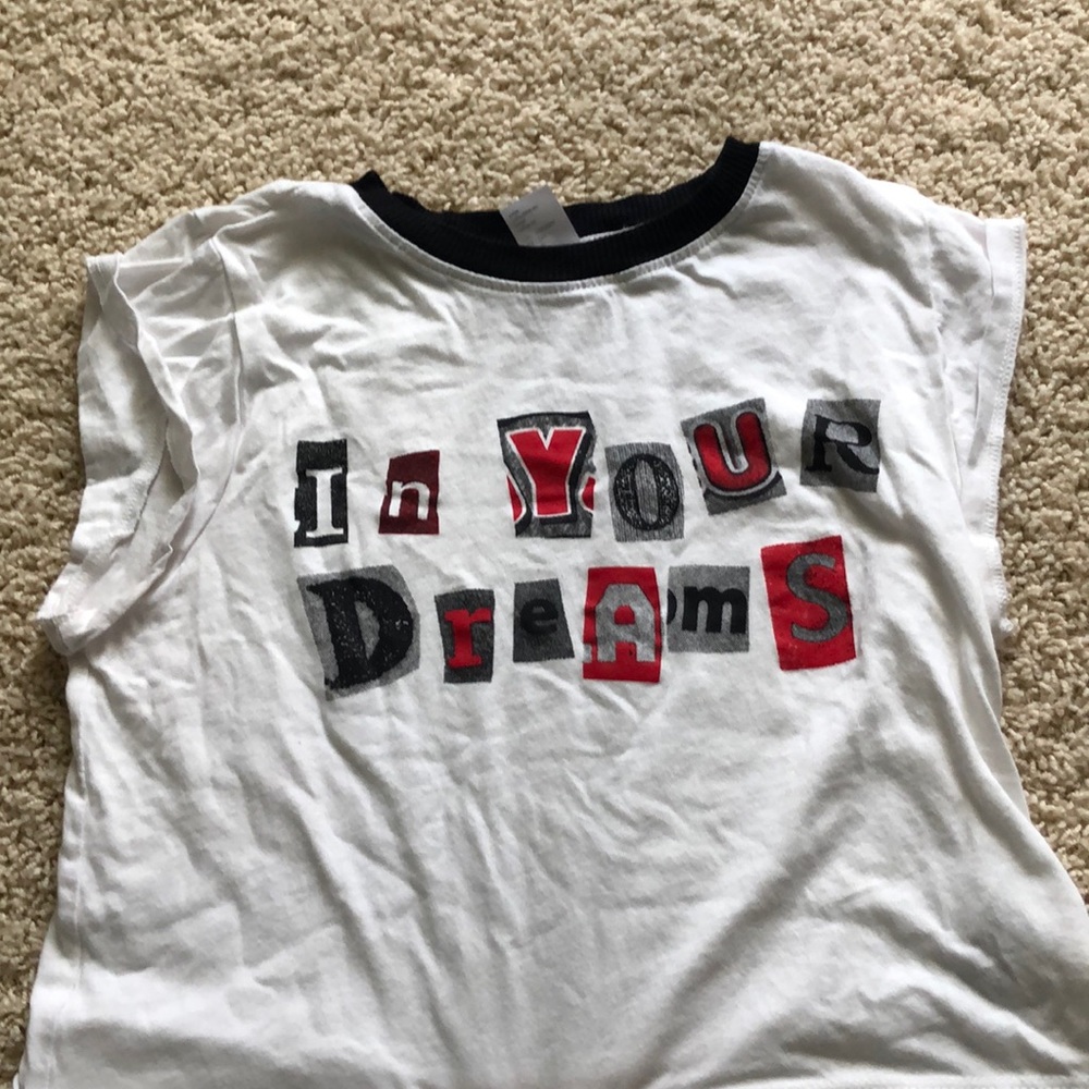 Crop top. 90’s Style.